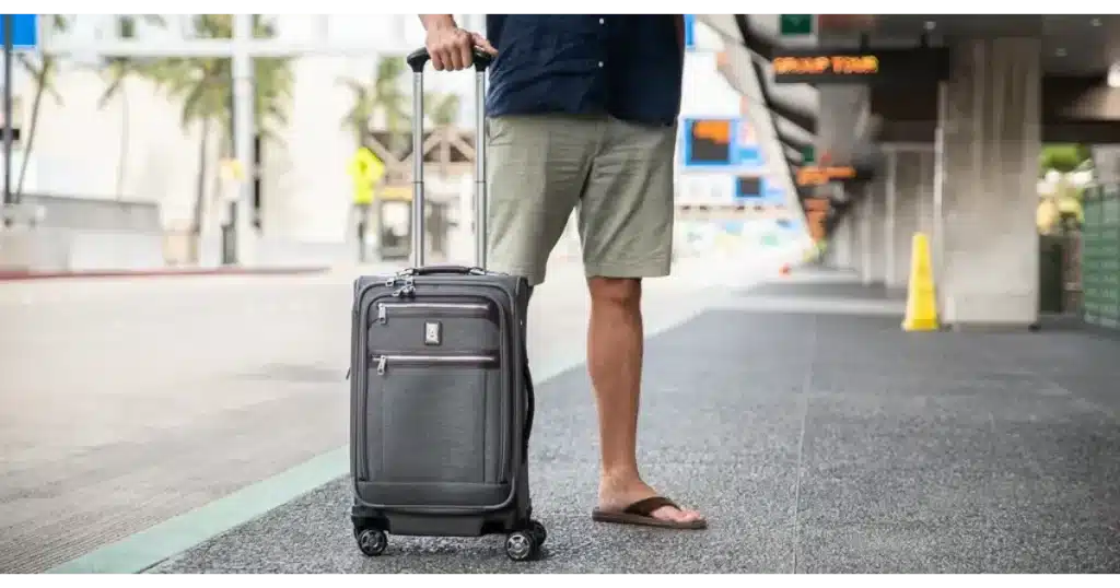 Best Lightweight Luggage For Seniors: Making Travel More Accessible 2 best lightweight luggage for seniors
