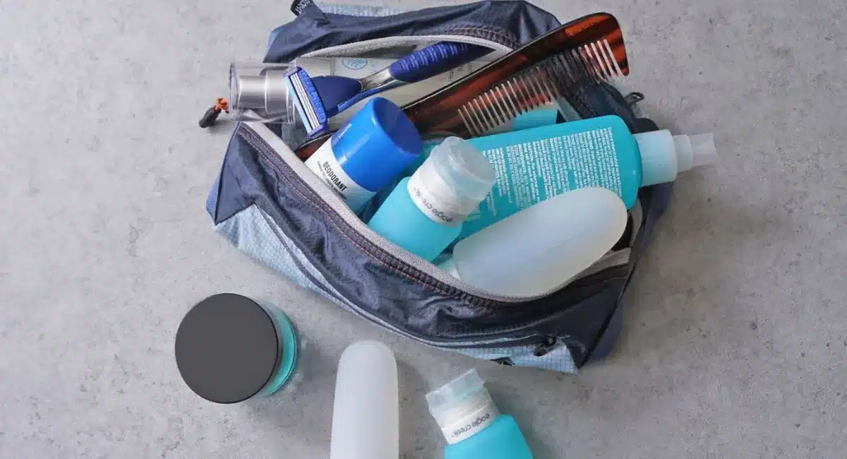 How To Pack Shampoo In Checked Luggage Guides & Tips